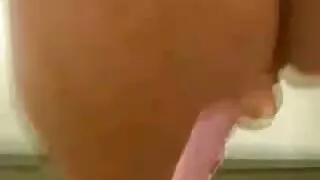 Loira viciada em xví ...