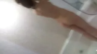 Esta garota frívola  ...