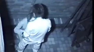 A esbelta e adorável ...