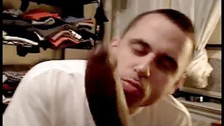 Este bebê é apenas p ...