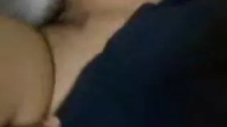 Garota morena sexy e ...