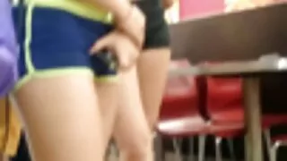 Essa garota tem porn ...