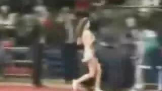 Adolescente morena i ...