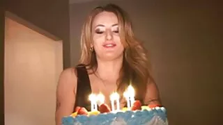 Cutucar por trás faz ...